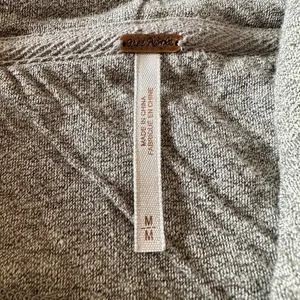 Free People Womens Medium Kimmie Hoodie Gray Cropped Long Sleeve thumbnail 5