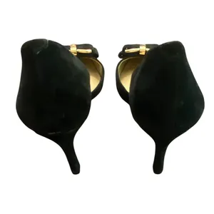 BCBGeneration Black Suede Bow Heels D'Orsay Pointed Toe Kitten Heel Sz 9 Classic thumbnail 3