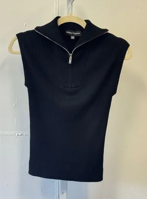 Gallery Couture Women's‎ Black Ribbed Quarter Zip Sleeveless Knit Top Size Small thumbnail 1