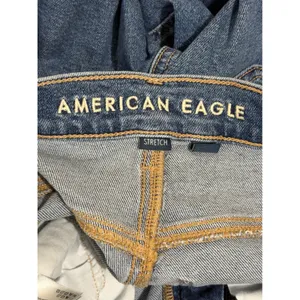 American Eagle Super High-Rise Baggy Straight‎ Cargo Jeans Medium Wash Blue 0 thumbnail 3
