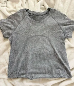 Lululemon Swiftly Tech Short Sleeve thumbnail 1