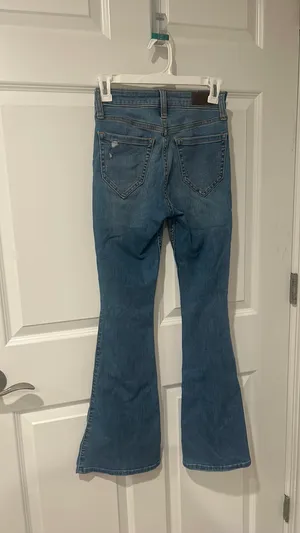 Hollister High-Rise Flare Stretch Soft jeans  thumbnail 2