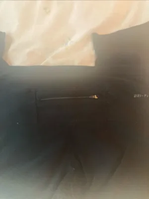 Nike womens Capri workout bottoms thumbnail 9
