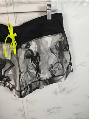 Avia Black Gray Smoke print Shorts thumbnail 3