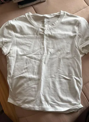 Abercrombie and fitch baby tee thumbnail 1