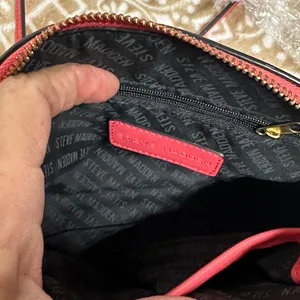 Steve Madden Coral Crossbody Bag with Gold Chain thumbnail 10