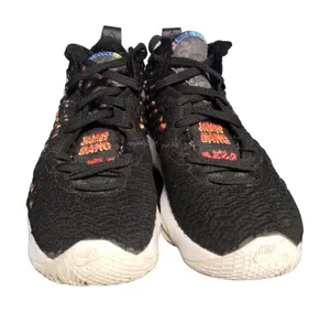 Lebron James Nike Women's Black/Multicolor Sneakers Size 6.5Y SKU 1895 thumbnail 1