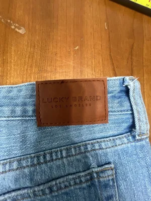 Lucky Brand Women's Distressed Raw Hem Denim Boyfriend Shorts Size 6/28 thumbnail 7