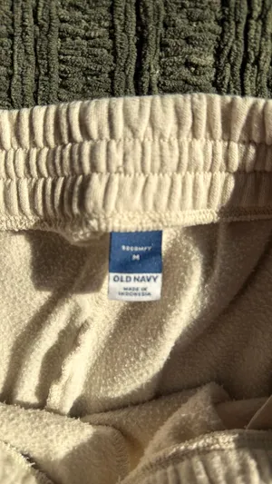 Old Navy Wide-Leg Sweatpants thumbnail 3