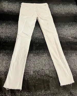 Mother Womens 27x32 pony boy fray jeans thumbnail 2