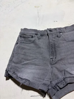 Madewell high-rise Washed Black Denim Cutoff Shorts 27 thumbnail 5