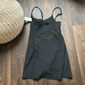 Dress thumbnail 3