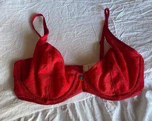Calvin Klein red bra thumbnail 1
