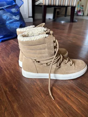 Shoedazzle Sneakers thumbnail 2