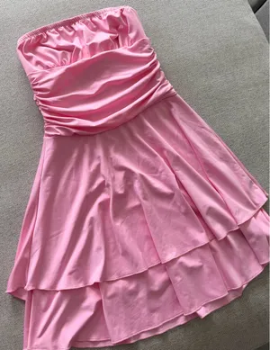 Bright Baby Pink Strapless Mini Dress thumbnail 4