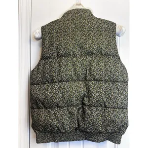 Universal Threads Women’s Green Floral Puffer Vest Sherpa Collar Full Zip Small thumbnail 16