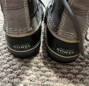 Sorel Joan of Arctic Waterproof Insulated Winter Snow Boots Size 5 Gray Leather thumbnail 5