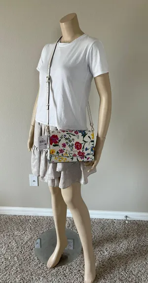 Purse thumbnail 8