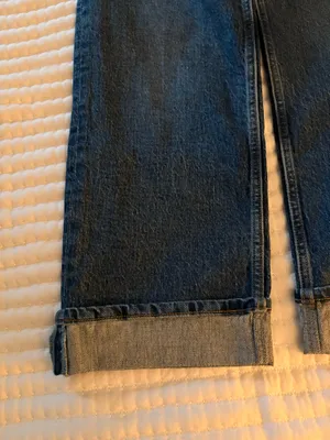 Low-Rise Abercrombie Jeans thumbnail 4