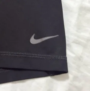 Black 3” Nike Pros  thumbnail 3
