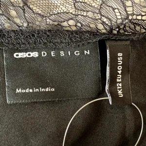 NWT ASOS One Shoulder Lace Evening‎ Midi Dress in Black thumbnail 7