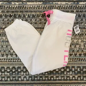 B9 New HOOTERS Capri Sweatpants Cotton Soft Stretchy Warm White/Pink Size Large thumbnail 2