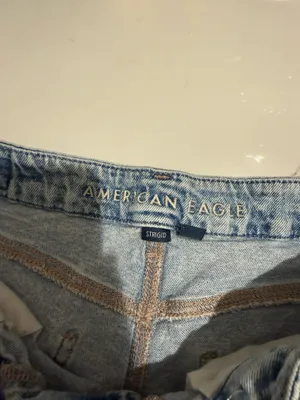 American Eagle Curvy Mom Short thumbnail 2