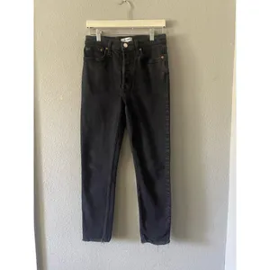 Re/Done Originals High Rise Ankle Crop in Faded Black thumbnail 5