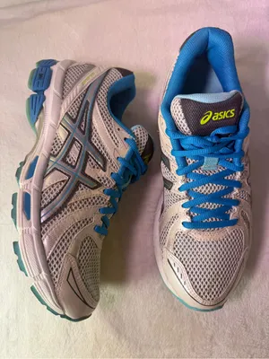 ASICS Women's White and Blue Athletic Running Shoe thumbnail 5