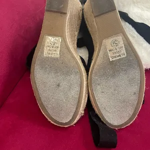 Chic Black Wedge Espadrilles thumbnail 6