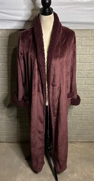 Natori Plush‎ Sherpa Trim Robe Burgundy Cozy Loungewear Size medium- NO belt thumbnail 1