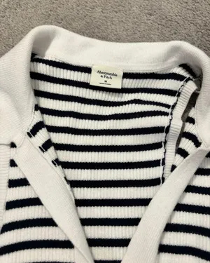 Abercrombie Top thumbnail 2