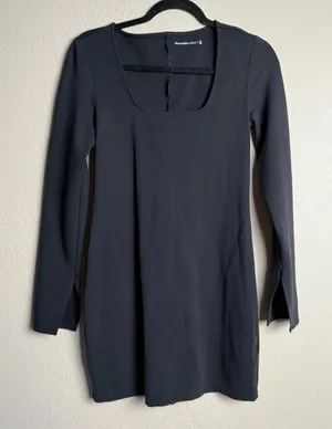 Abercrombie & Fitch Women Size Medium Split Cuff‎ Ponte Squareneck Mini Dress thumbnail 1