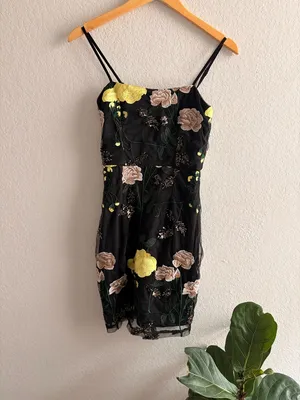 Lulu's Sz XS Rue Black Floral Embroidered Sequin Bodycon Mini Cocktail Dress thumbnail 8