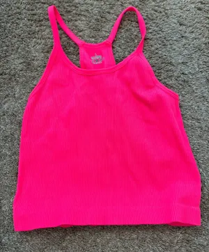 Hot Pink Tank Size M thumbnail 1