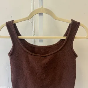 NWT Monki C Say Knit Top Dark Brown Boucle Knit Sleeveless Crop Tank Small thumbnail 4