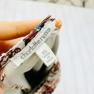 Charlotte Ruse‎ Floral Elastic Waist Size XS thumbnail 7