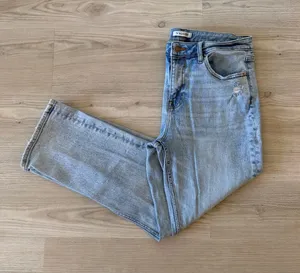 VIGOSS Light Wash High-Rise Slim Straight Jeans thumbnail 1