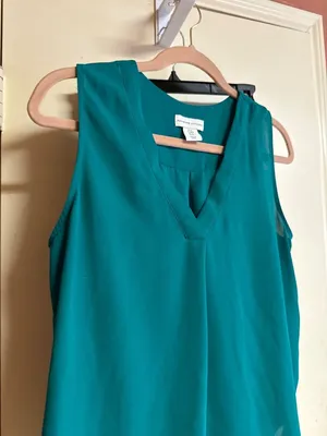 Adrienne Vittadini Sleeveless Teal V-Neck Blouse Womens Medium Lightweight Polye thumbnail 4
