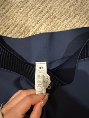 ALO Yoga Airlift High-Waist Line Up Capri thumbnail 2