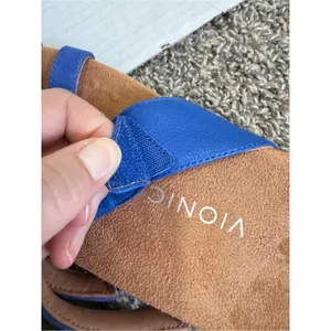 Vionic Blue Leather Strappy Sandals Womens 12 Comfort Summer Beachy Casual Shoes thumbnail 2