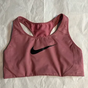 Nike Women's Sports Bra - Maroon thumbnail 6