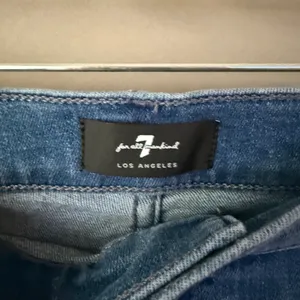 7 For All Mankind Coastal Relaxed‎ Beachy Clean Denim Cuffed Shorts Blue 32 thumbnail 4