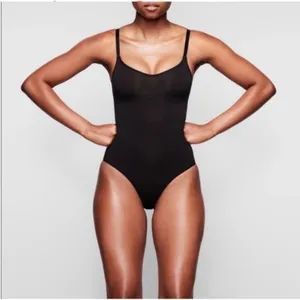 Skims (B11) Scultping Bodysuit With Snaps In Onyx Black NWOT L thumbnail 1