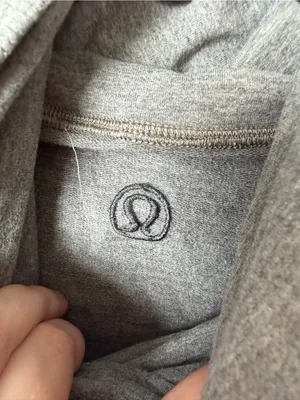 Lululemon Sweater Women small Gray Rest Day Pullover French Terry Run Gym thumbnail 3
