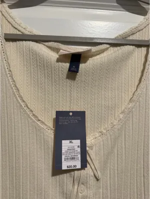 Universal Threads Universal Tank Thread Top thumbnail 2