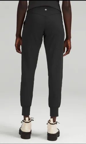 Lululemon Align Joggers 28” thumbnail 2