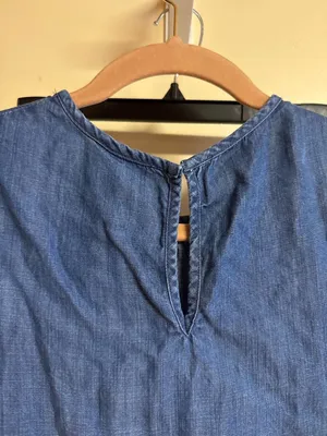 Betseys Boutique Shop Blue Tencel Short-Sleeve Blouse Womens Small Lightweight C thumbnail 7