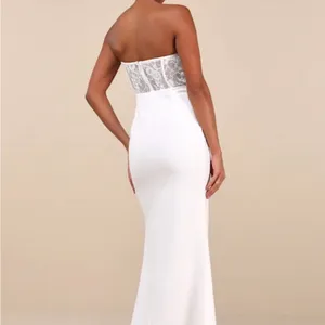 NWT Lulu's Strapless Slit Wedding Gown thumbnail 2