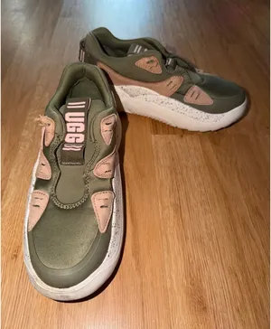 UGG LA Flex Sneakers Burnt Olive Pink Slip On Shoes Womens 7 thumbnail 1